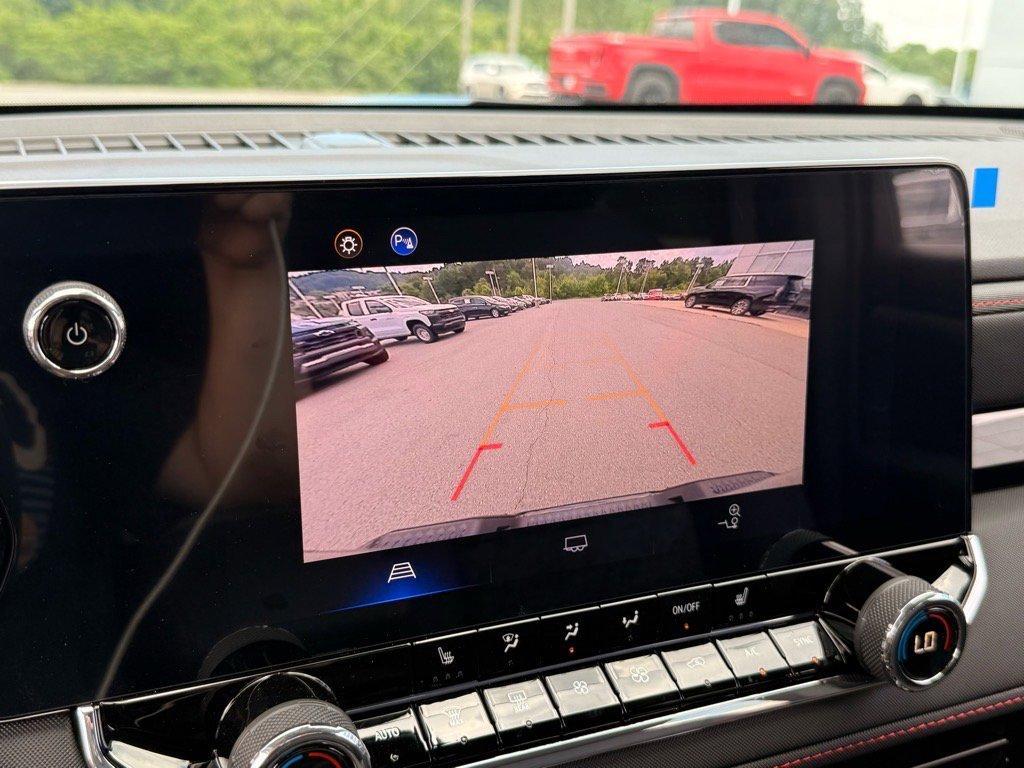 new 2025 Chevrolet Colorado car