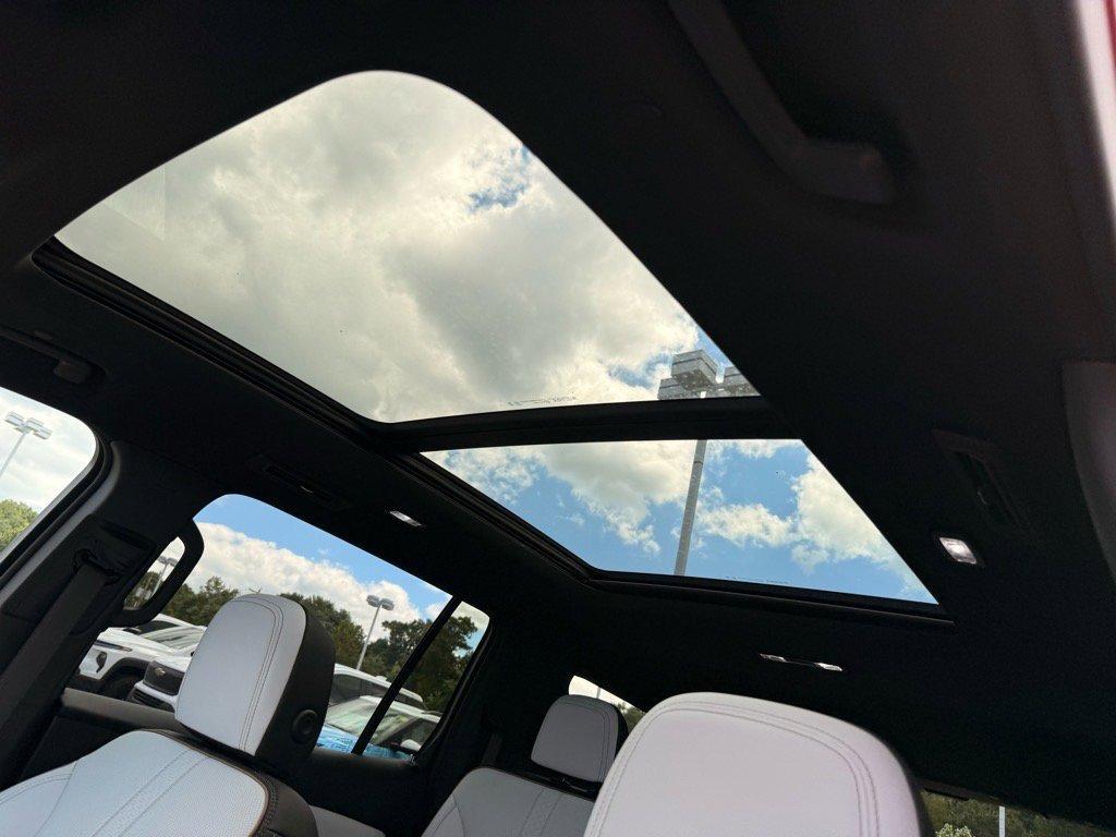 new 2026 Chevrolet Traverse car