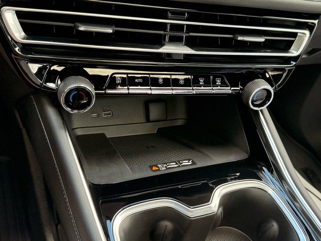 new 2026 Chevrolet Traverse car