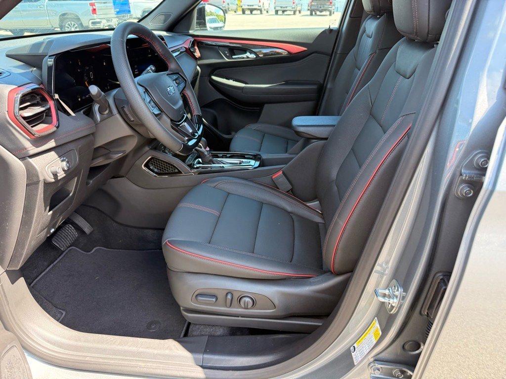 new 2026 Chevrolet TrailBlazer car, priced at $32,980