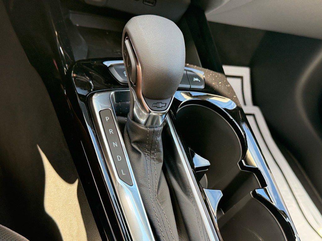 new 2025 Chevrolet Trax car, priced at $26,585