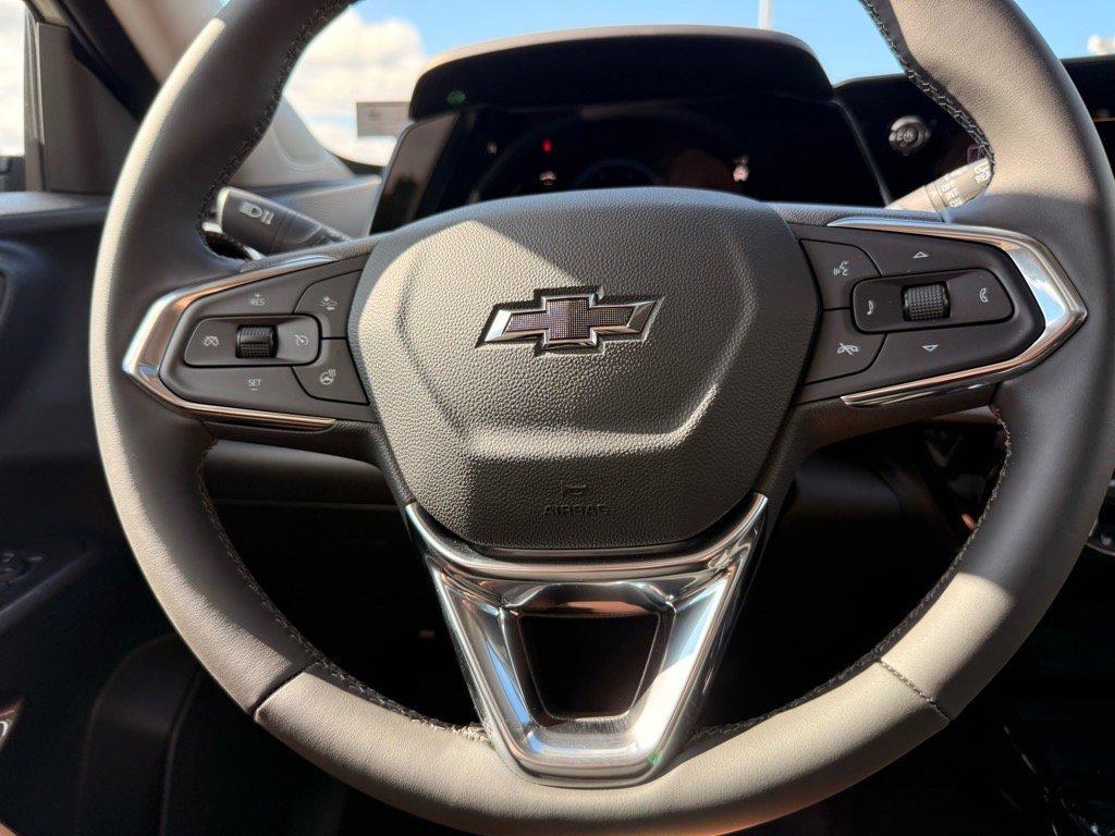 new 2025 Chevrolet Trax car, priced at $26,585