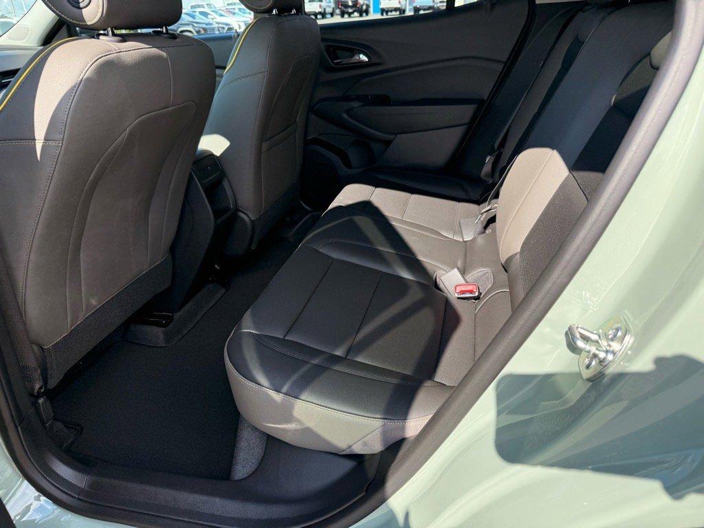 new 2025 Chevrolet Trax car, priced at $26,585