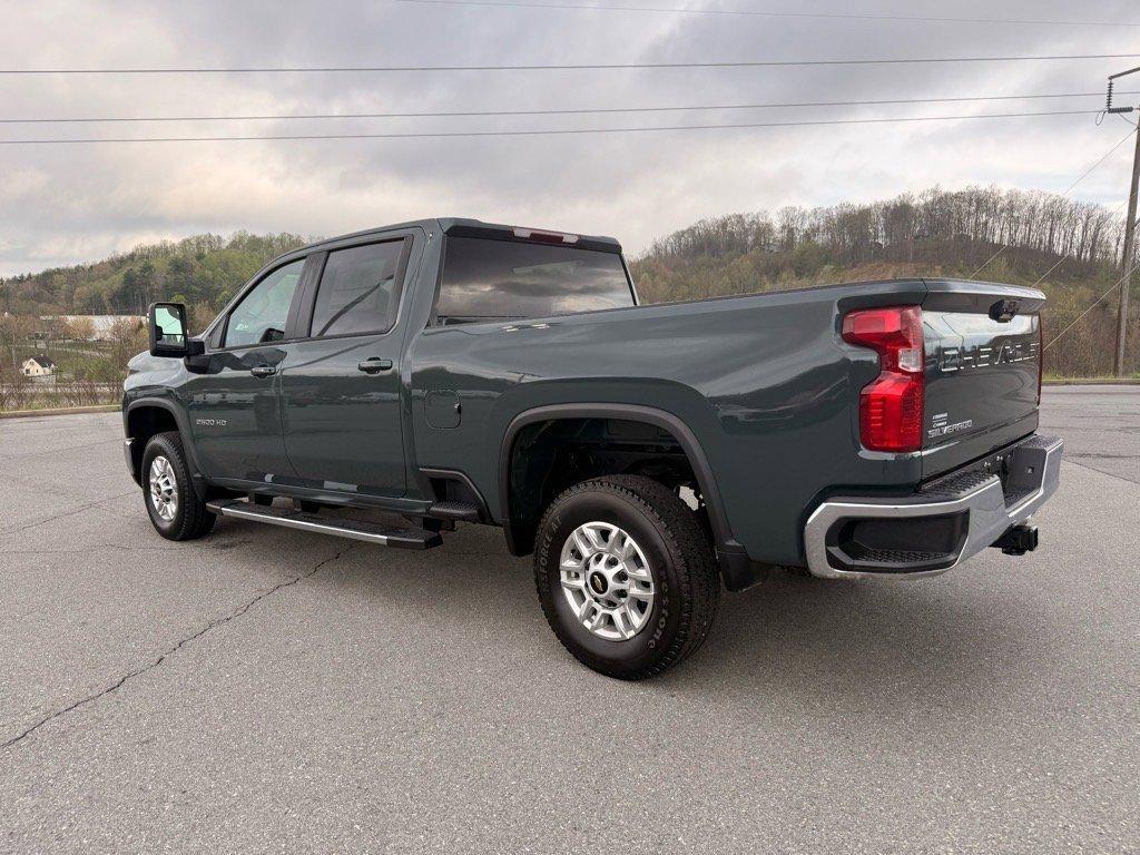 new 2025 Chevrolet Silverado 2500 car, priced at $59,900