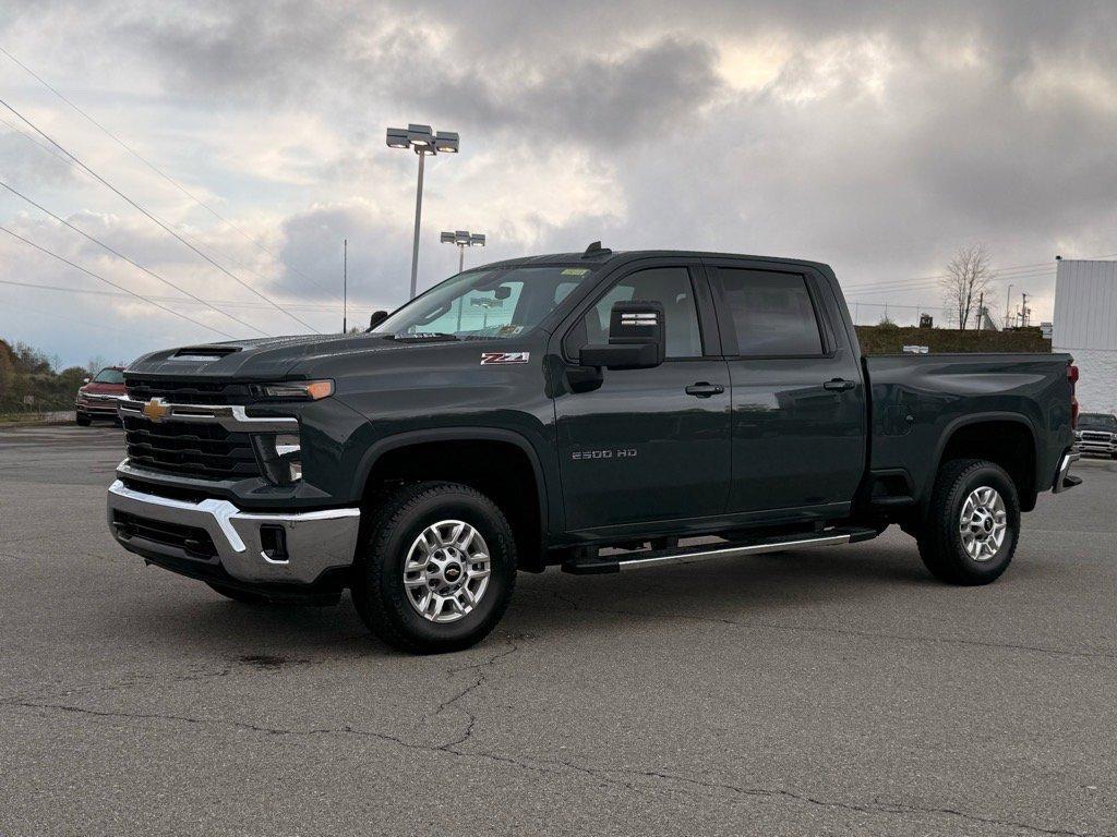 new 2025 Chevrolet Silverado 2500 car, priced at $58,900