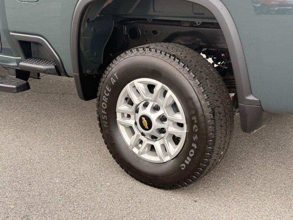 new 2025 Chevrolet Silverado 2500 car, priced at $59,900