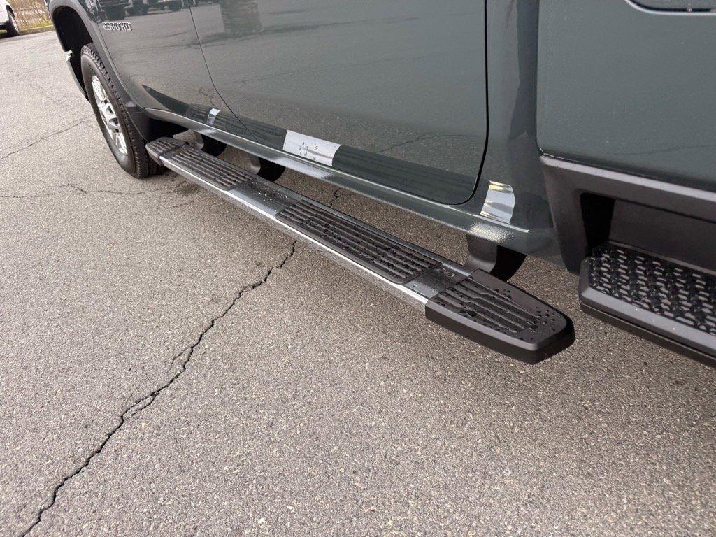 new 2025 Chevrolet Silverado 2500 car, priced at $59,900