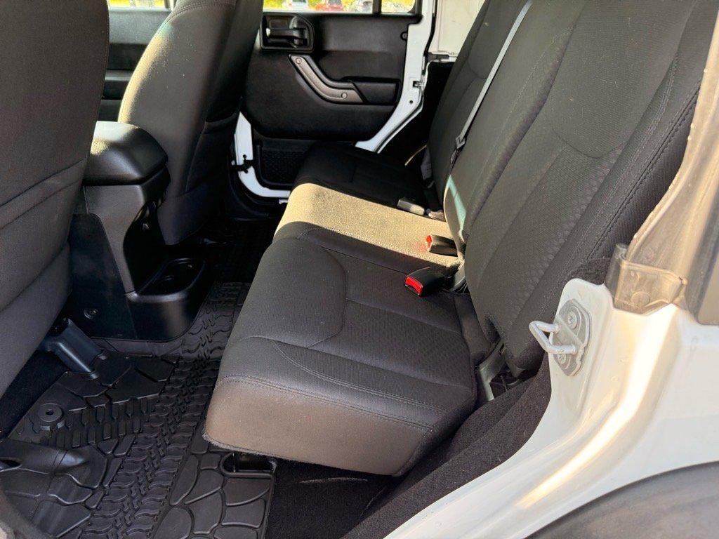 used 2016 Jeep Wrangler Unlimited car, priced at $20,900
