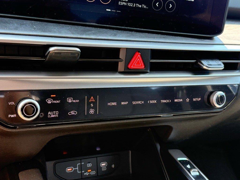 used 2025 Kia Sorento car, priced at $36,845