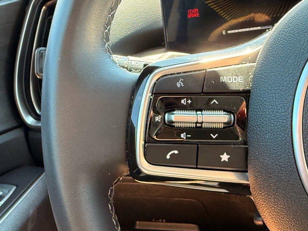 used 2025 Kia Sorento car, priced at $36,845