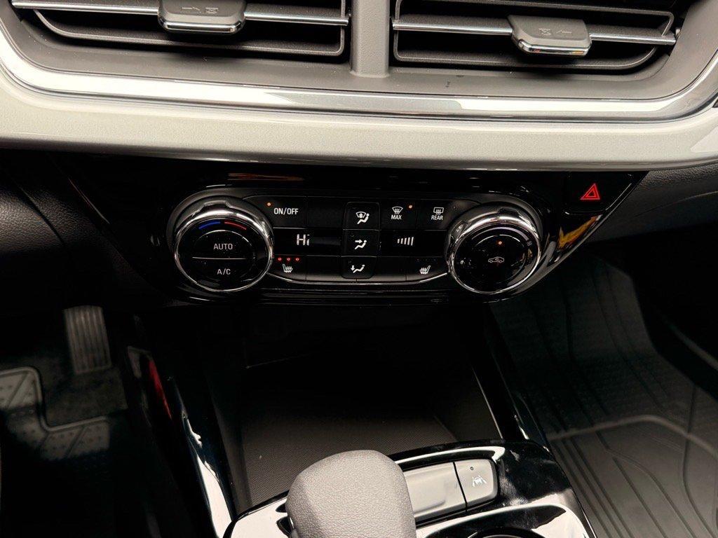 new 2026 Chevrolet Trax car, priced at $25,355