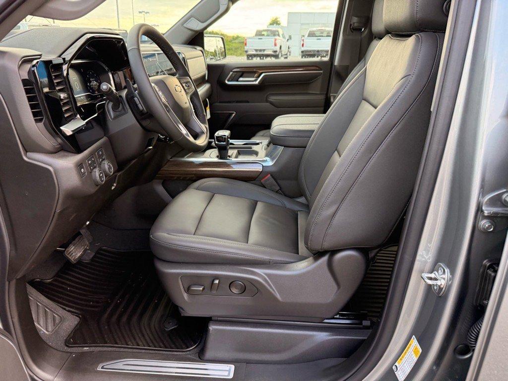 new 2025 Chevrolet Silverado 1500 car, priced at $59,840