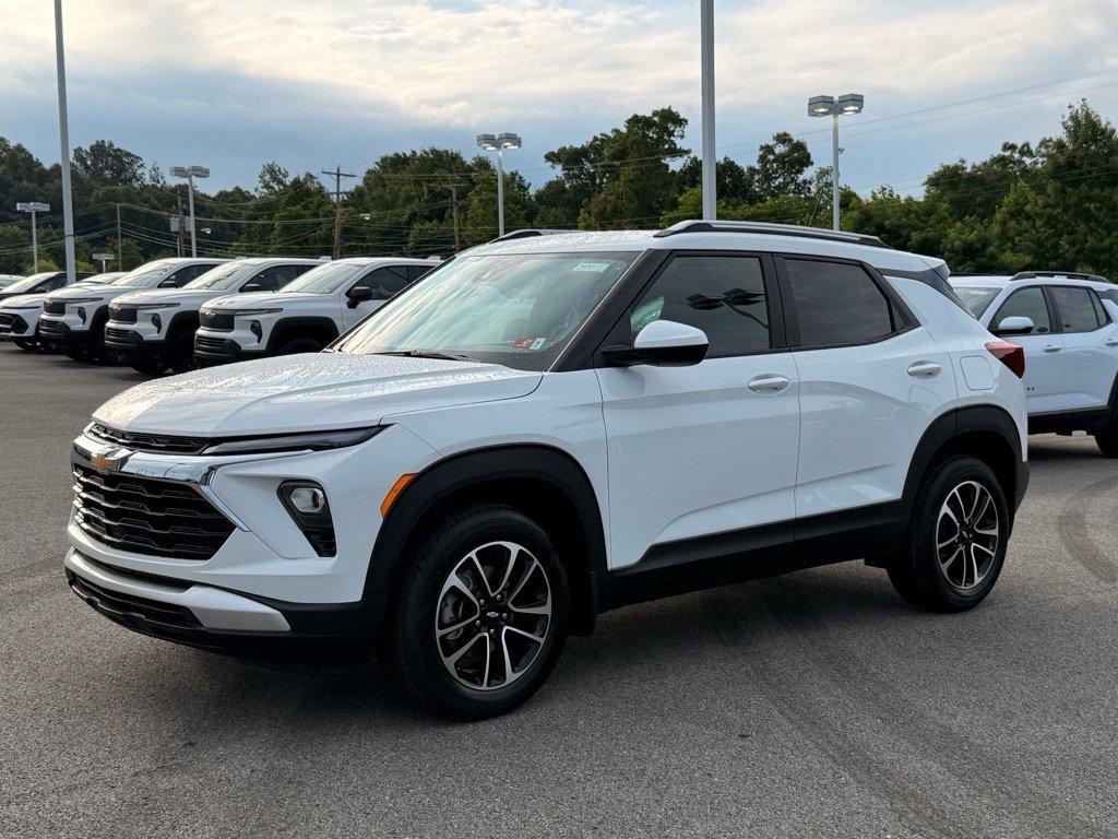 new 2026 Chevrolet TrailBlazer car, priced at $28,725