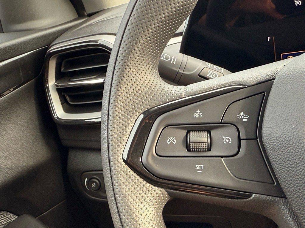 new 2026 Chevrolet TrailBlazer car, priced at $28,725