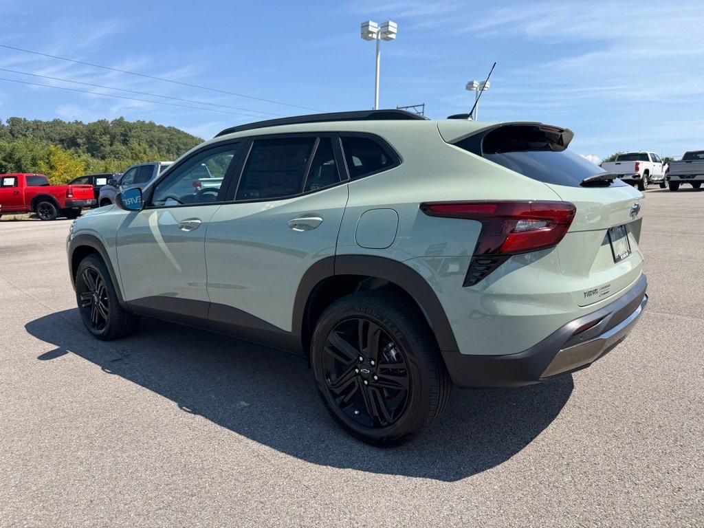new 2025 Chevrolet Trax car, priced at $25,690