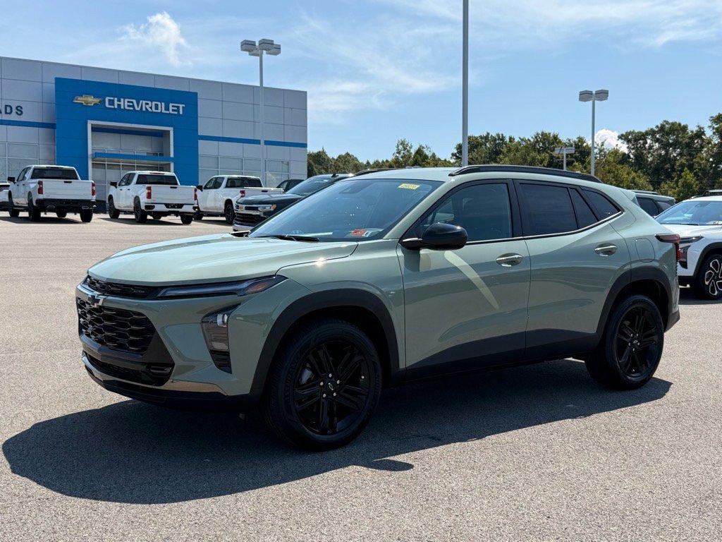 new 2025 Chevrolet Trax car, priced at $25,690