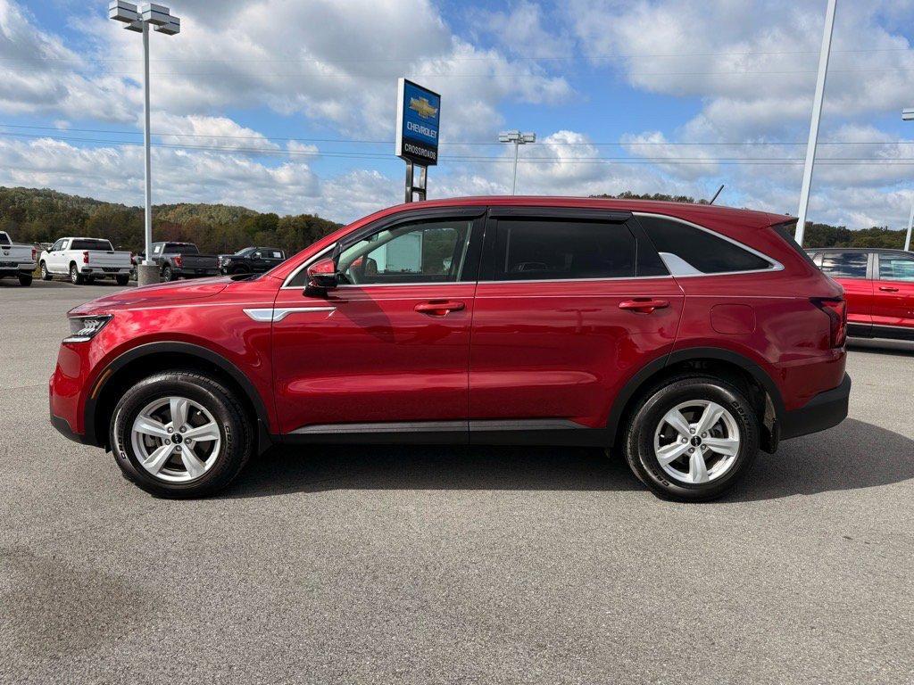 used 2023 Kia Sorento car, priced at $25,729