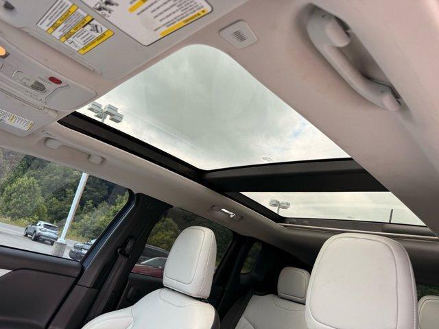 used 2022 Jeep Renegade car, priced at $22,900