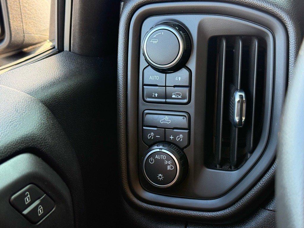 used 2020 Chevrolet Silverado 1500 car, priced at $28,900