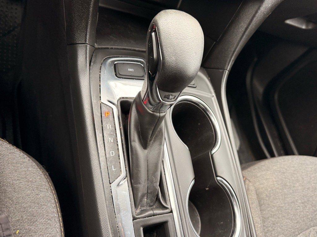 used 2022 Chevrolet Equinox car, priced at $24,360