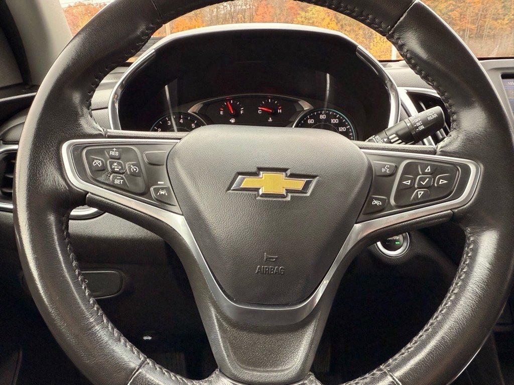 used 2022 Chevrolet Equinox car, priced at $24,360