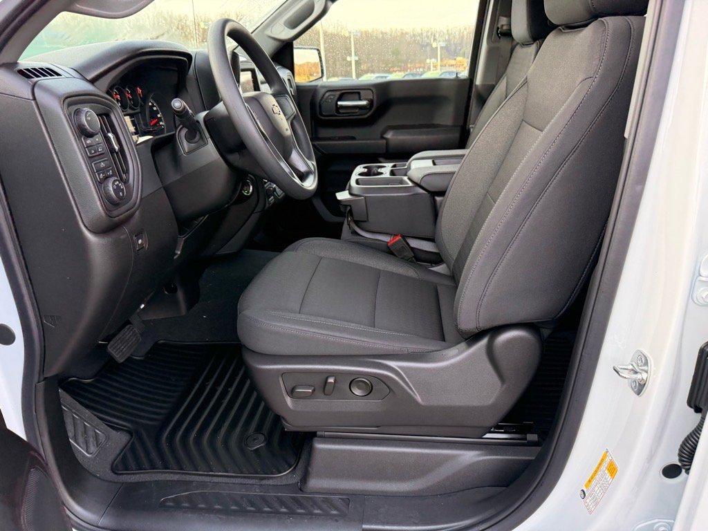 used 2025 Chevrolet Silverado 1500 car, priced at $49,384