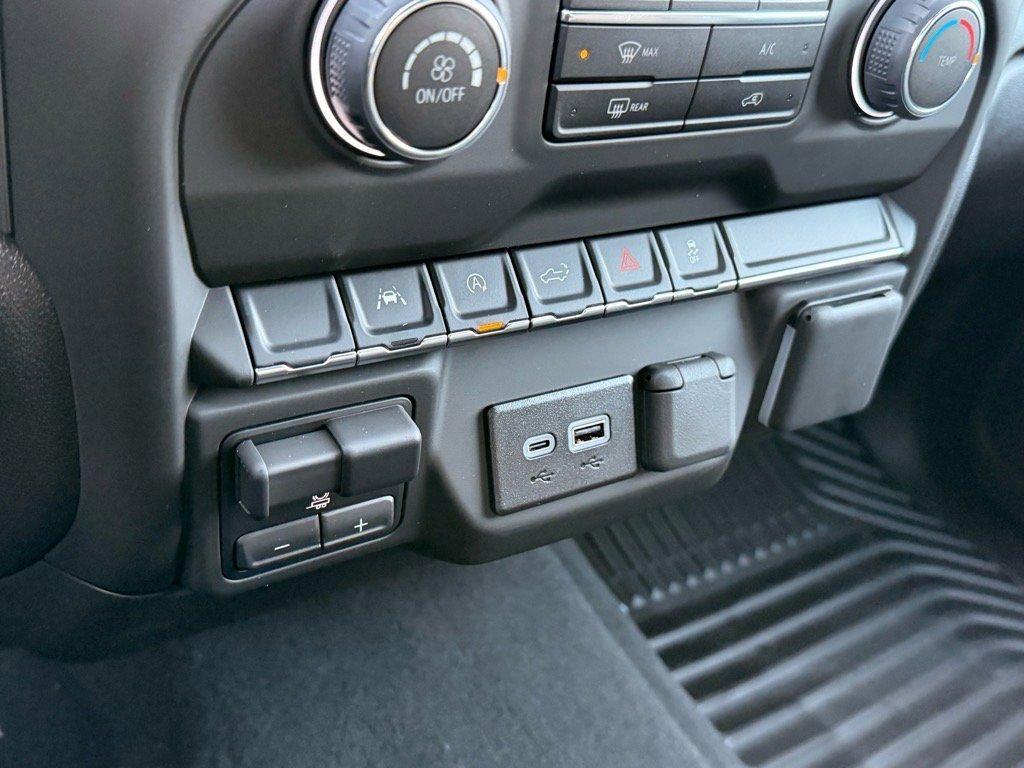 used 2025 Chevrolet Silverado 1500 car, priced at $49,384