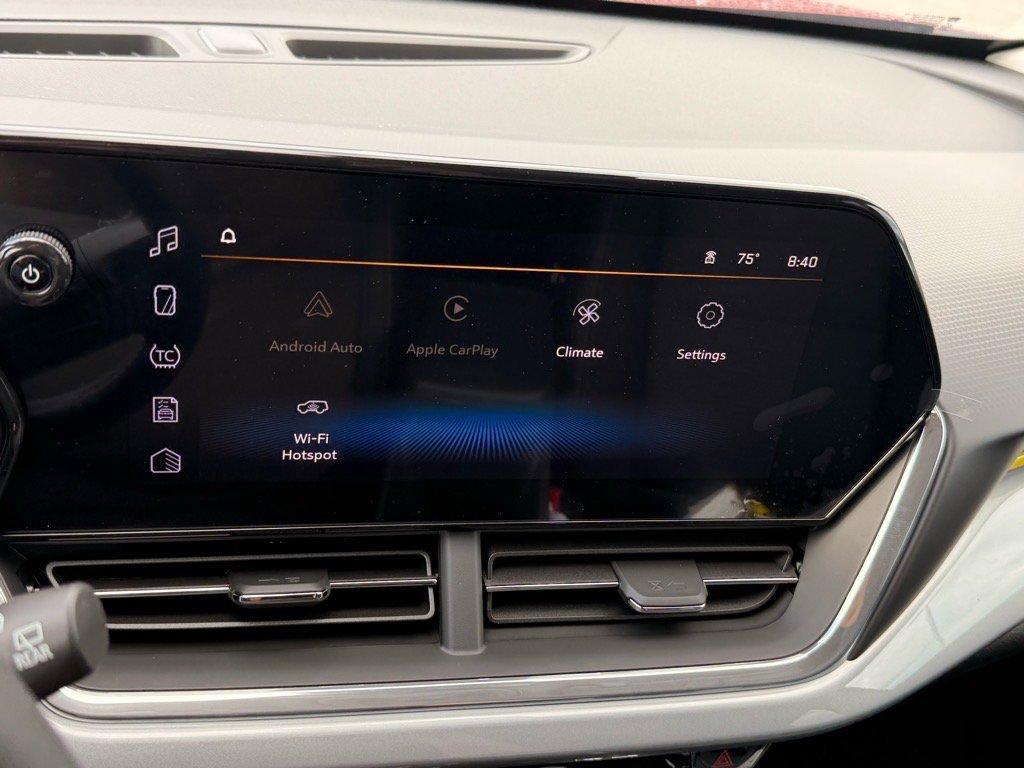 new 2025 Chevrolet Trax car, priced at $26,175