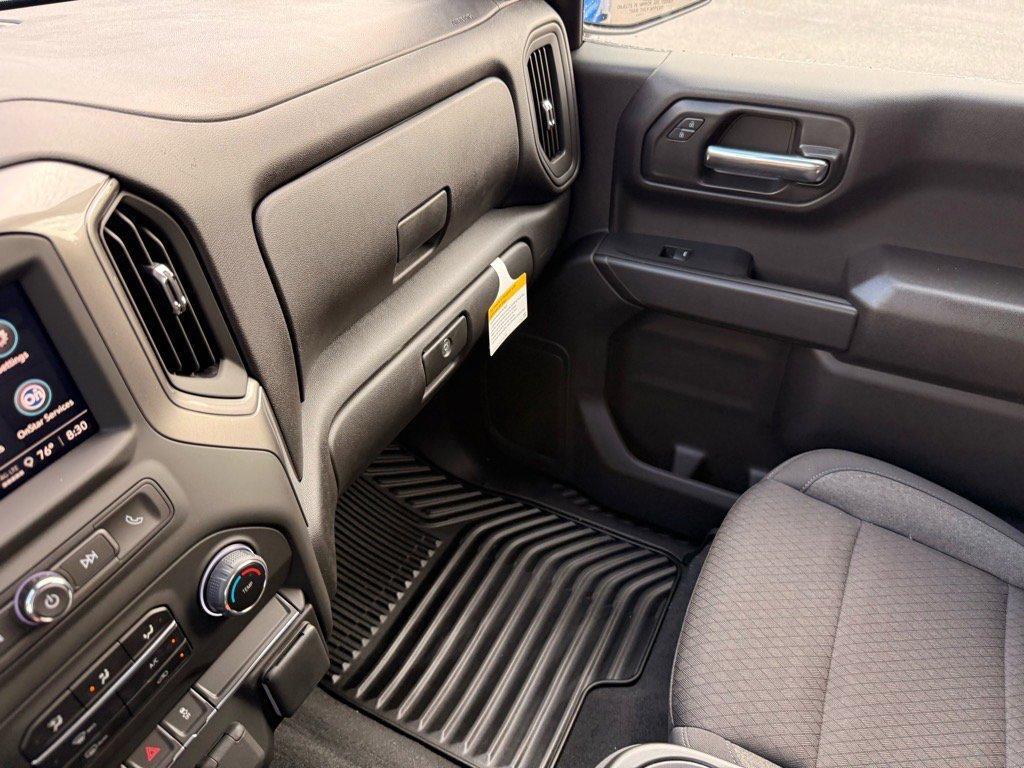 new 2025 Chevrolet Silverado 1500 car