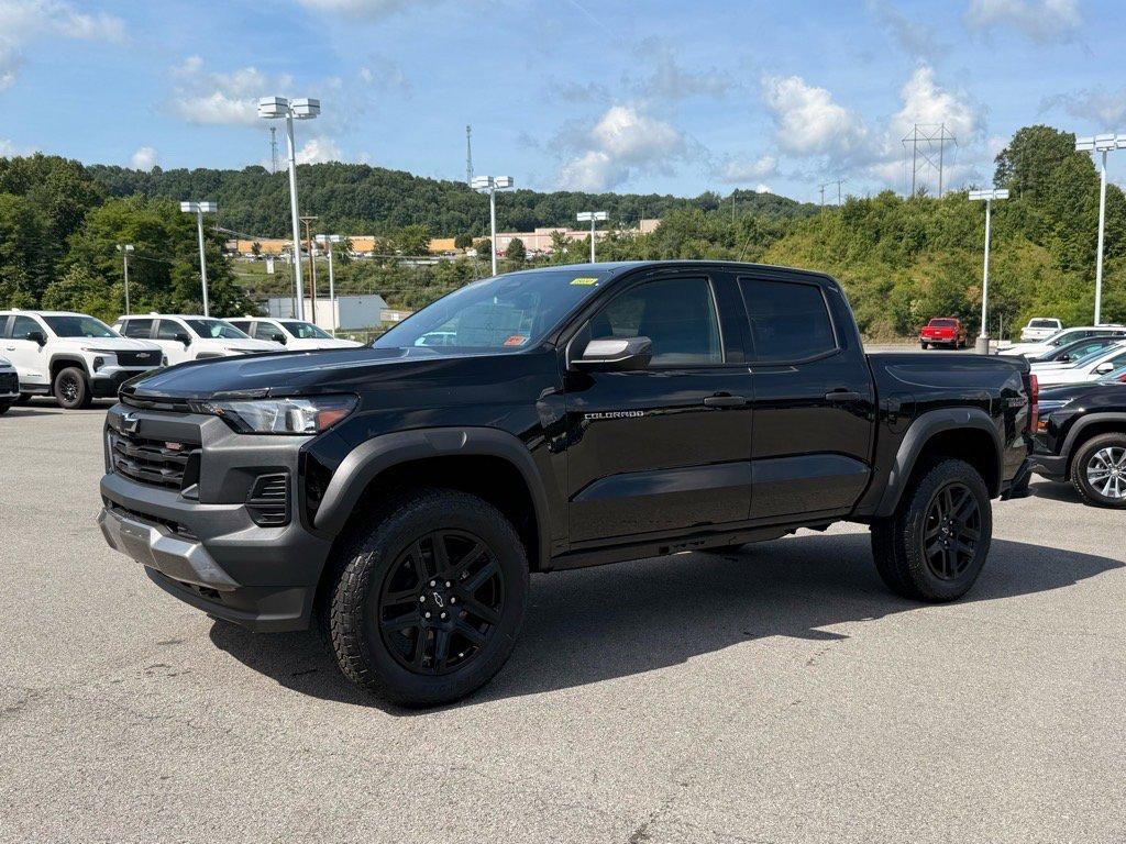 new 2025 Chevrolet Colorado car, priced at $45,020
