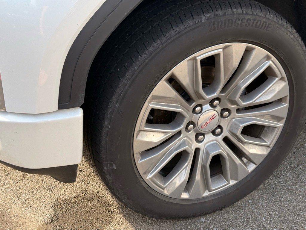 used 2021 GMC Sierra 1500 car, priced at $41,020