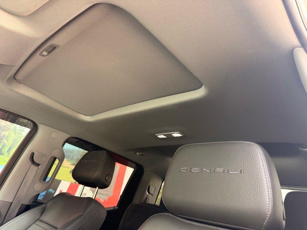 used 2021 GMC Sierra 1500 car, priced at $41,020