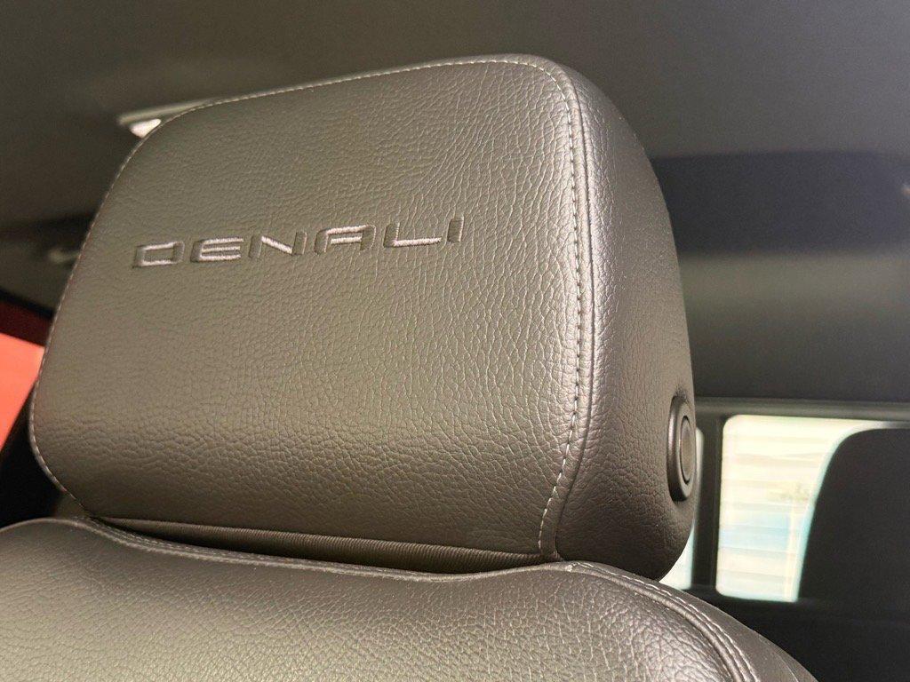 used 2021 GMC Sierra 1500 car, priced at $41,020