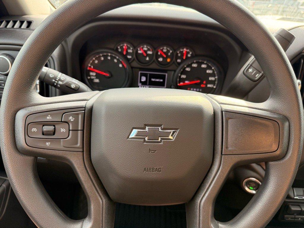 new 2025 Chevrolet Silverado 1500 car, priced at $52,742