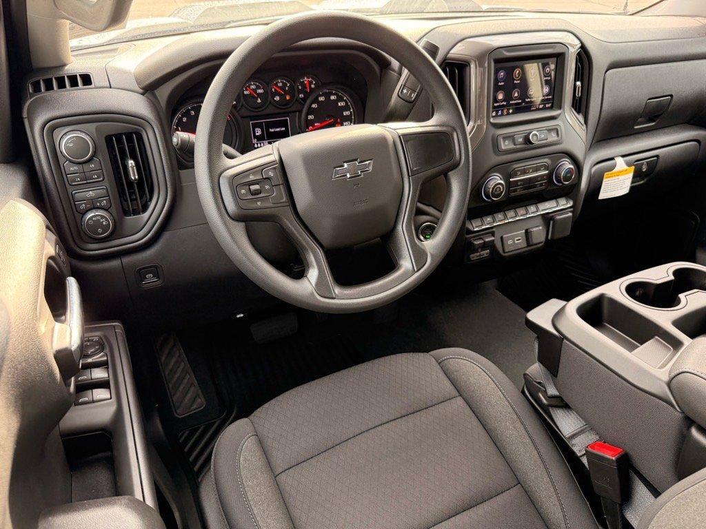new 2025 Chevrolet Silverado 1500 car, priced at $52,742