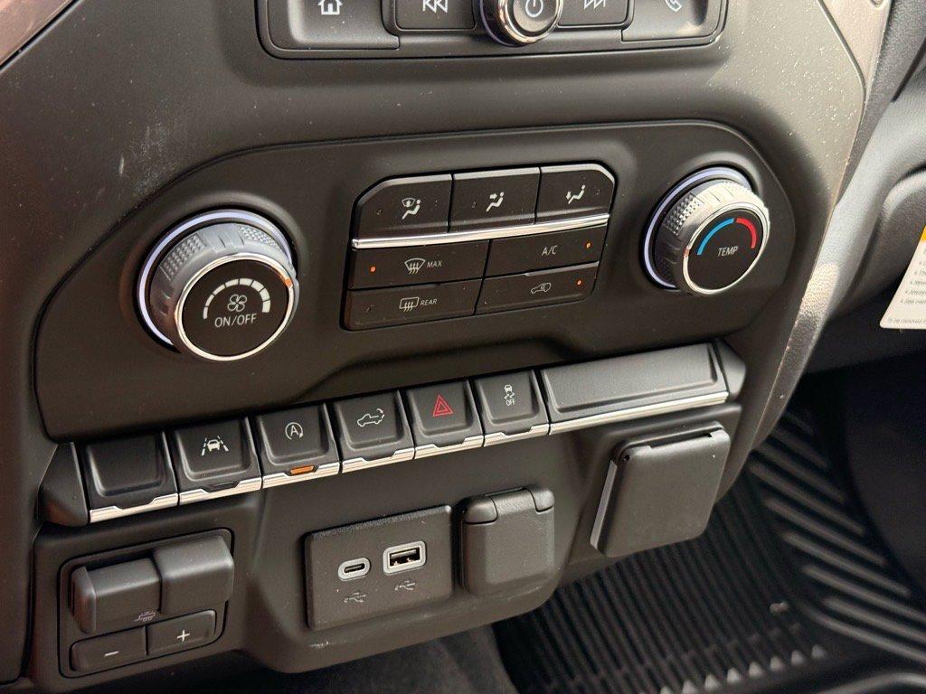 new 2025 Chevrolet Silverado 1500 car, priced at $41,665