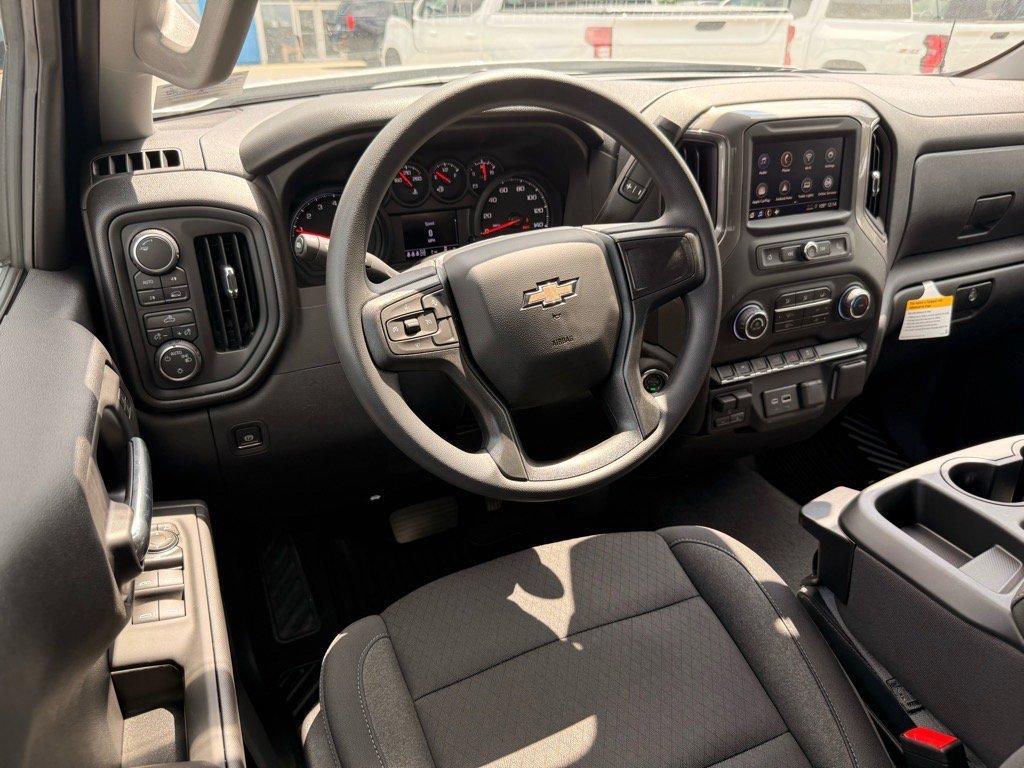 new 2025 Chevrolet Silverado 1500 car, priced at $41,665