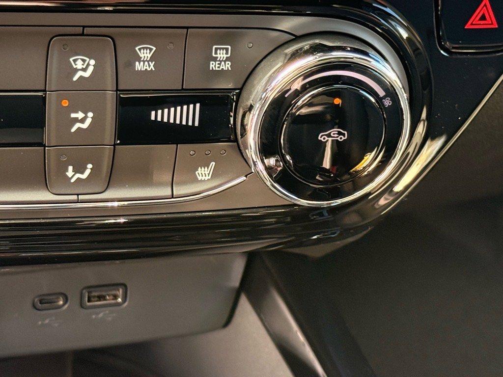 new 2025 Chevrolet Trax car, priced at $26,835