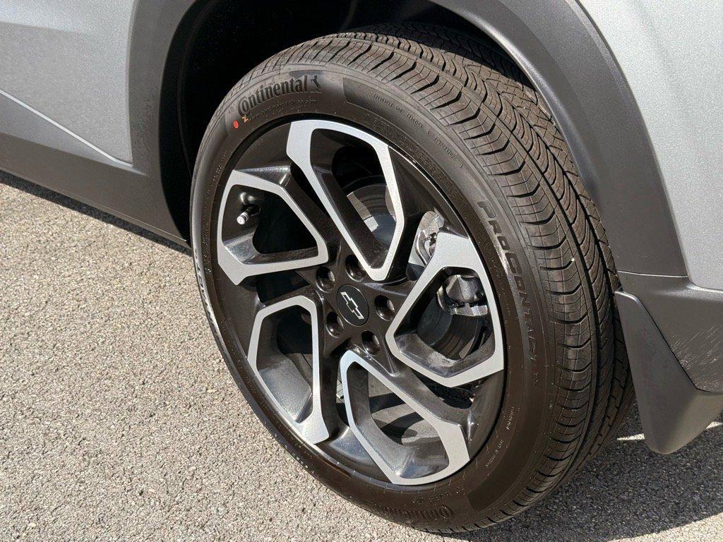 new 2025 Chevrolet Trax car, priced at $26,835