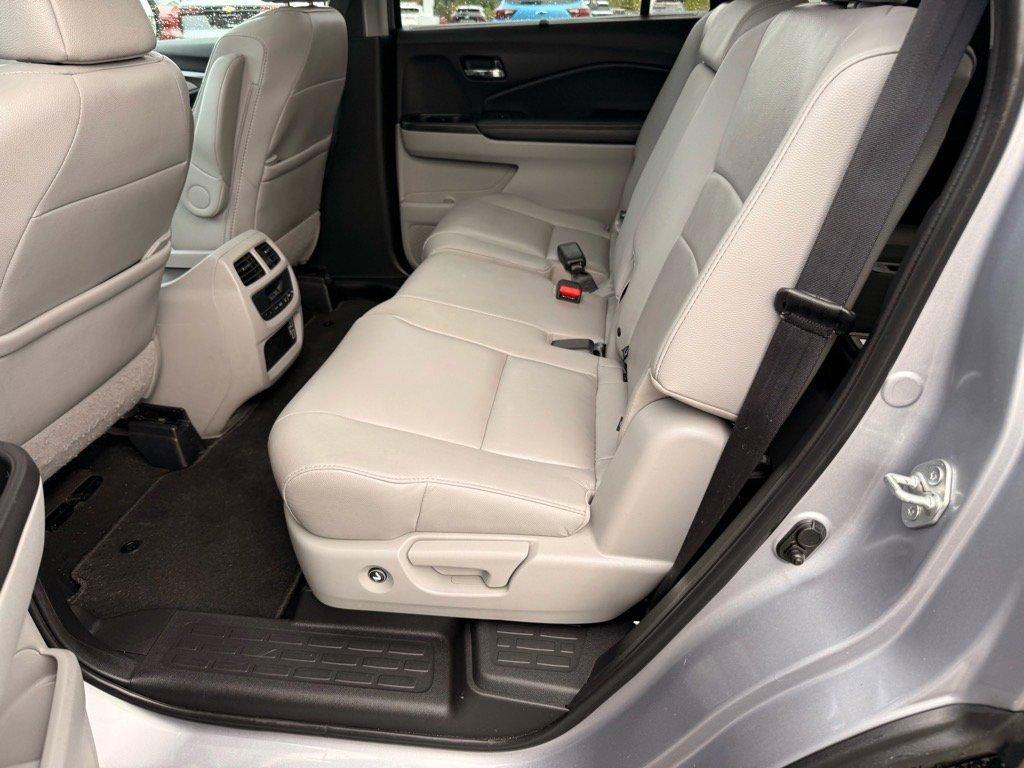 used 2022 Honda Pilot car, priced at $33,539