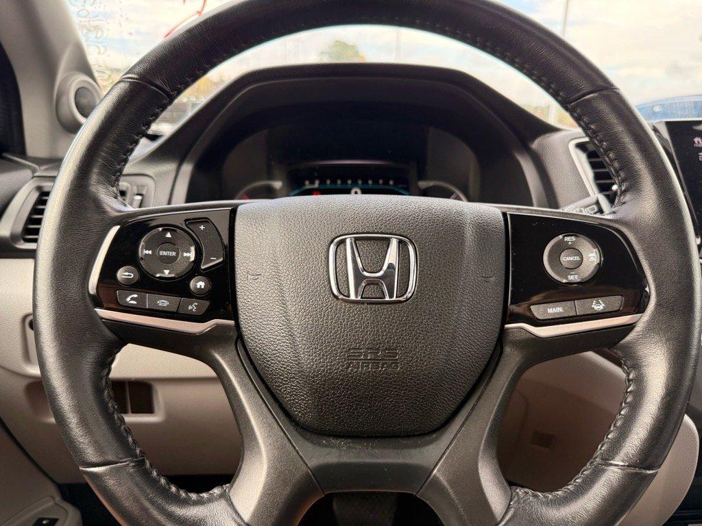 used 2022 Honda Pilot car, priced at $33,539