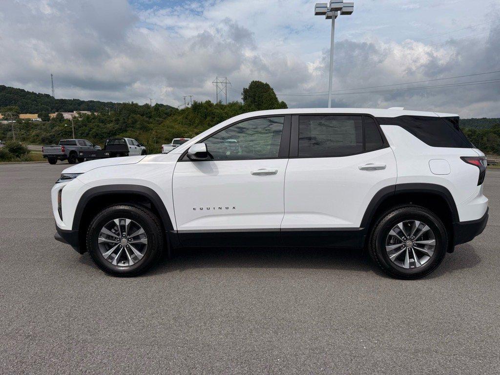 new 2026 Chevrolet Equinox car, priced at $32,560