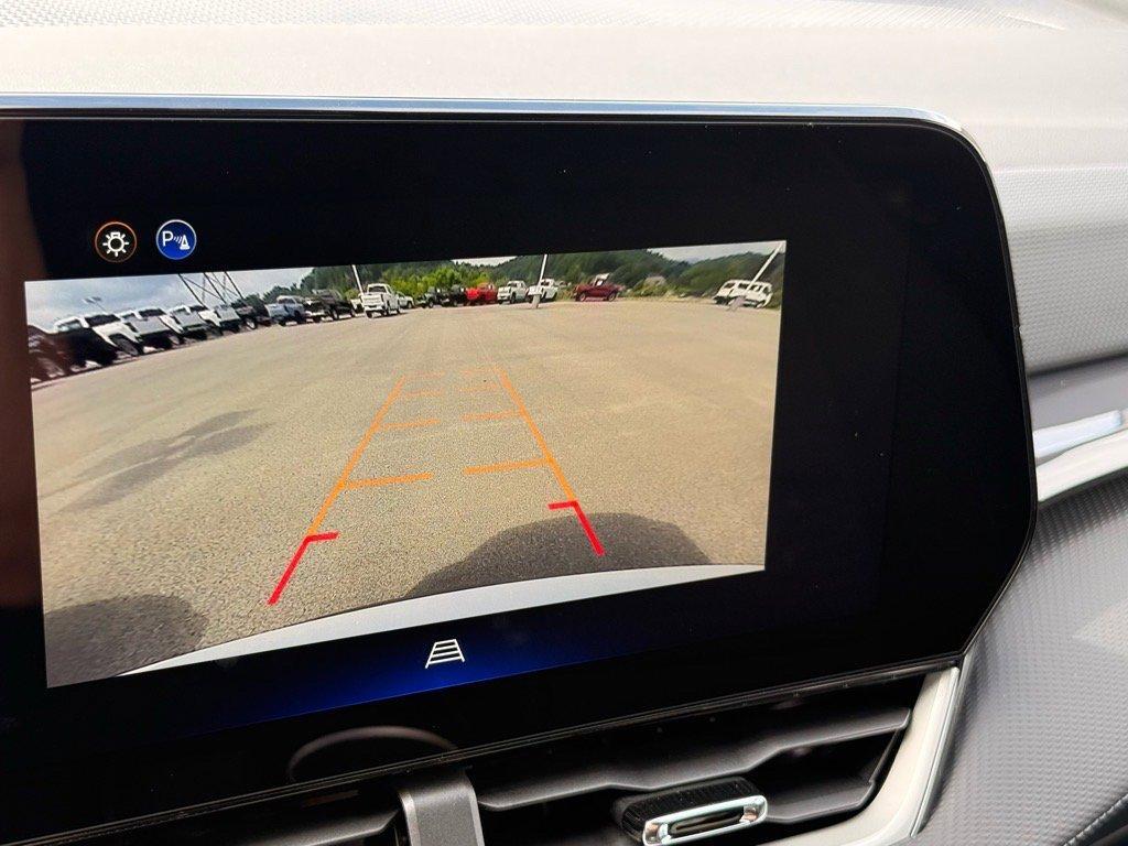 new 2026 Chevrolet Equinox car, priced at $32,560