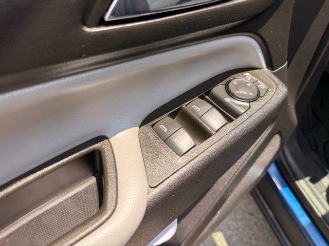 used 2023 Chevrolet Equinox car, priced at $24,250