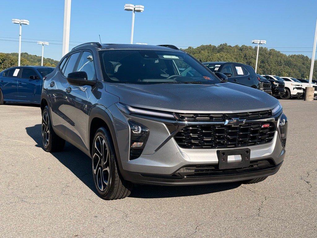 used 2025 Chevrolet Trax car, priced at $24,814