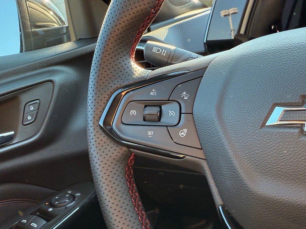 used 2025 Chevrolet Trax car, priced at $24,814