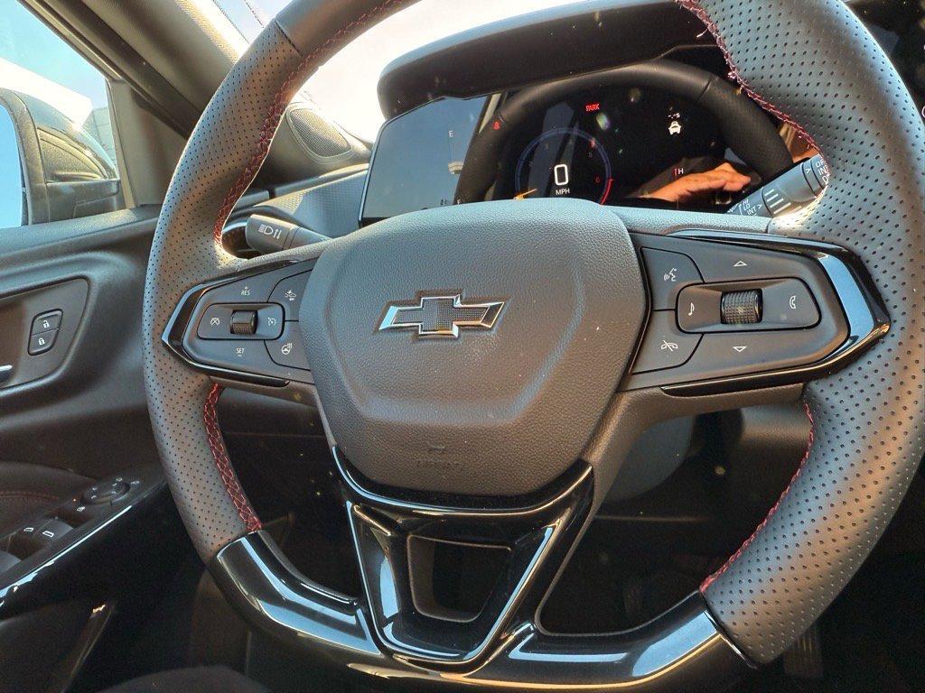 used 2025 Chevrolet Trax car, priced at $24,814
