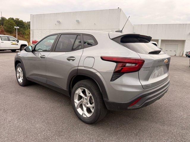 used 2024 Chevrolet Trax car, priced at $20,430