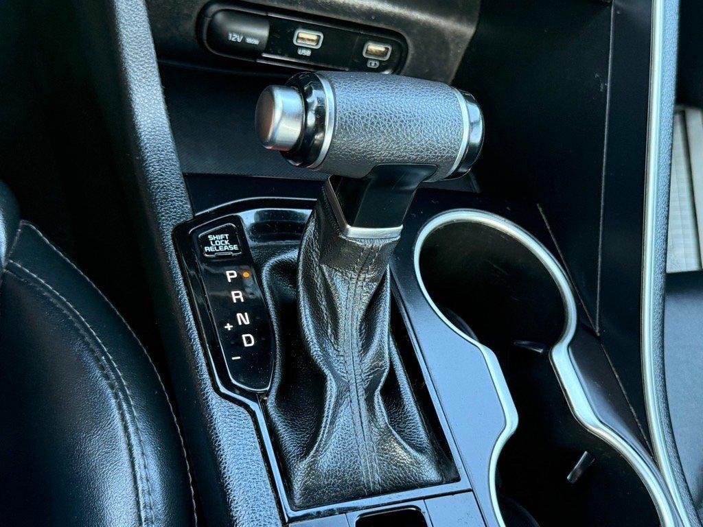 used 2022 Kia K5 car, priced at $20,962