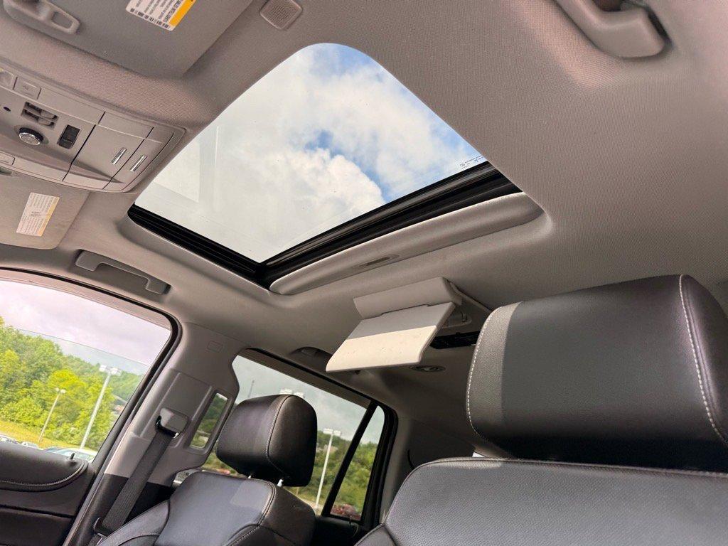 used 2018 GMC Yukon car, priced at $35,500